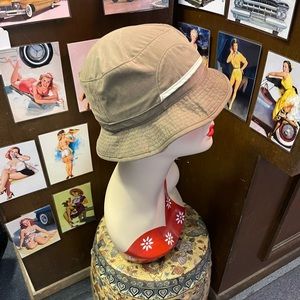 Hat for a youth.   CL/GR10